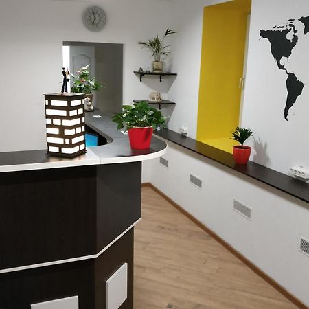 Cool Traveler Hostel Kiev Luaran gambar
