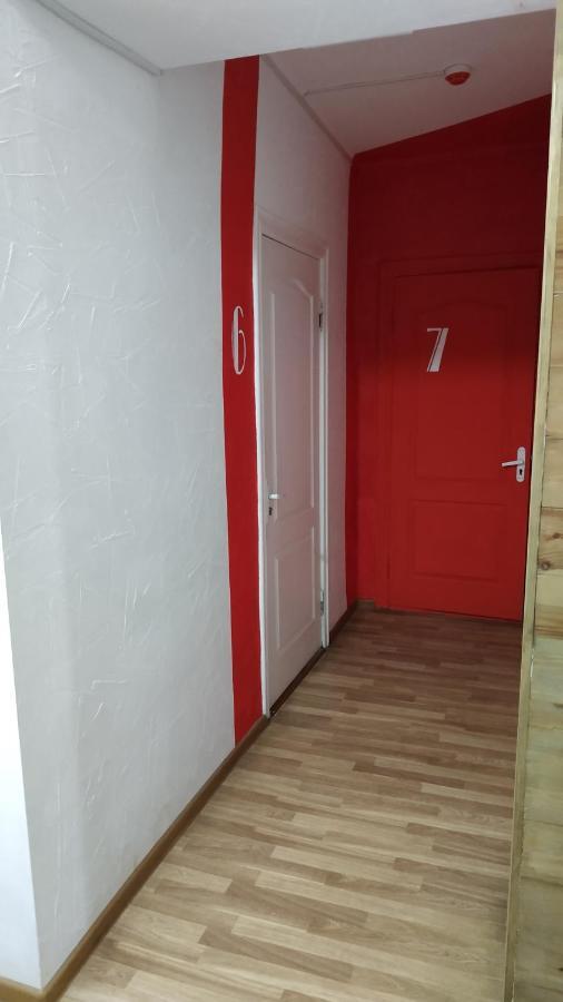 Cool Traveler Hostel Kiev Luaran gambar