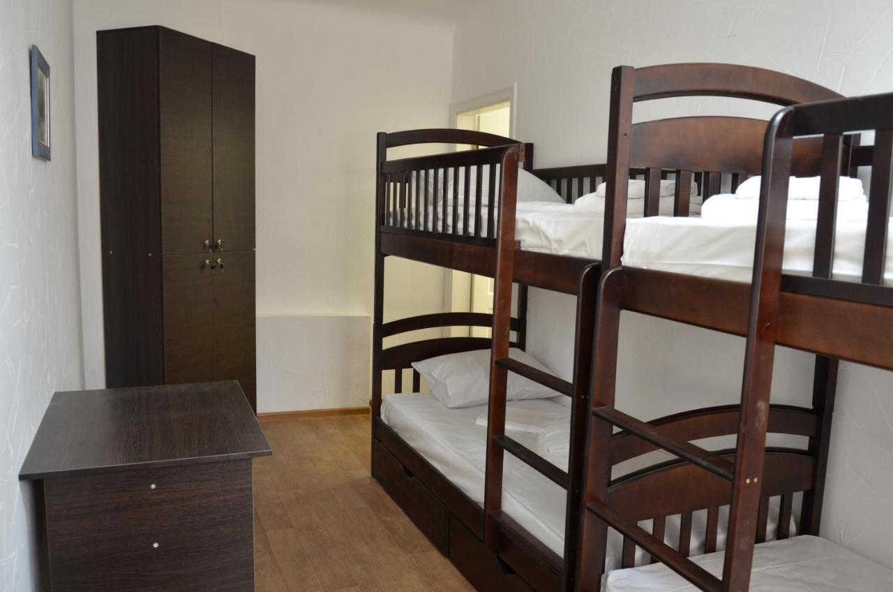 Cool Traveler Hostel Kiev Luaran gambar