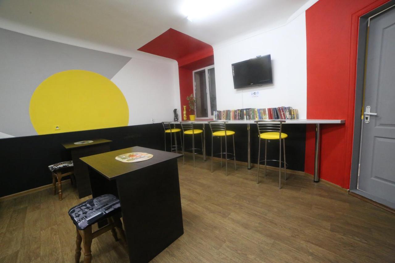 Cool Traveler Hostel Kiev Luaran gambar