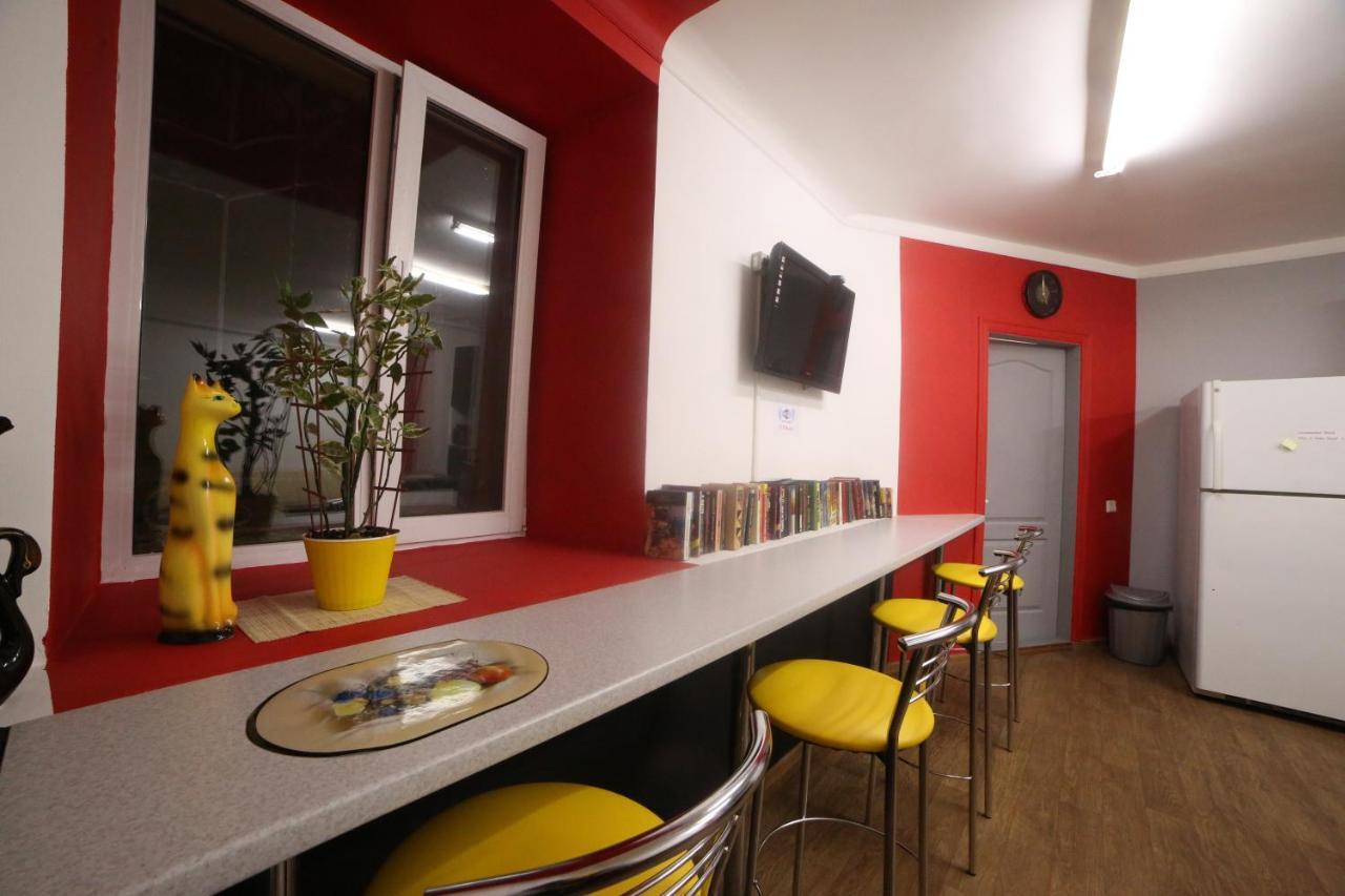 Cool Traveler Hostel Kiev Luaran gambar